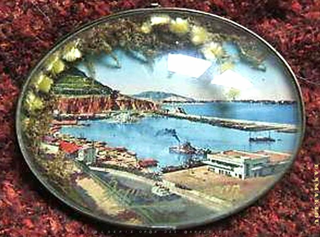 Oran objets Pub 085.jpg